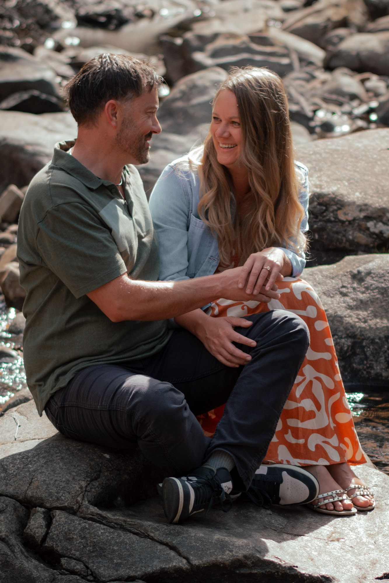 Couples photography session in Launceston, Tasmania
