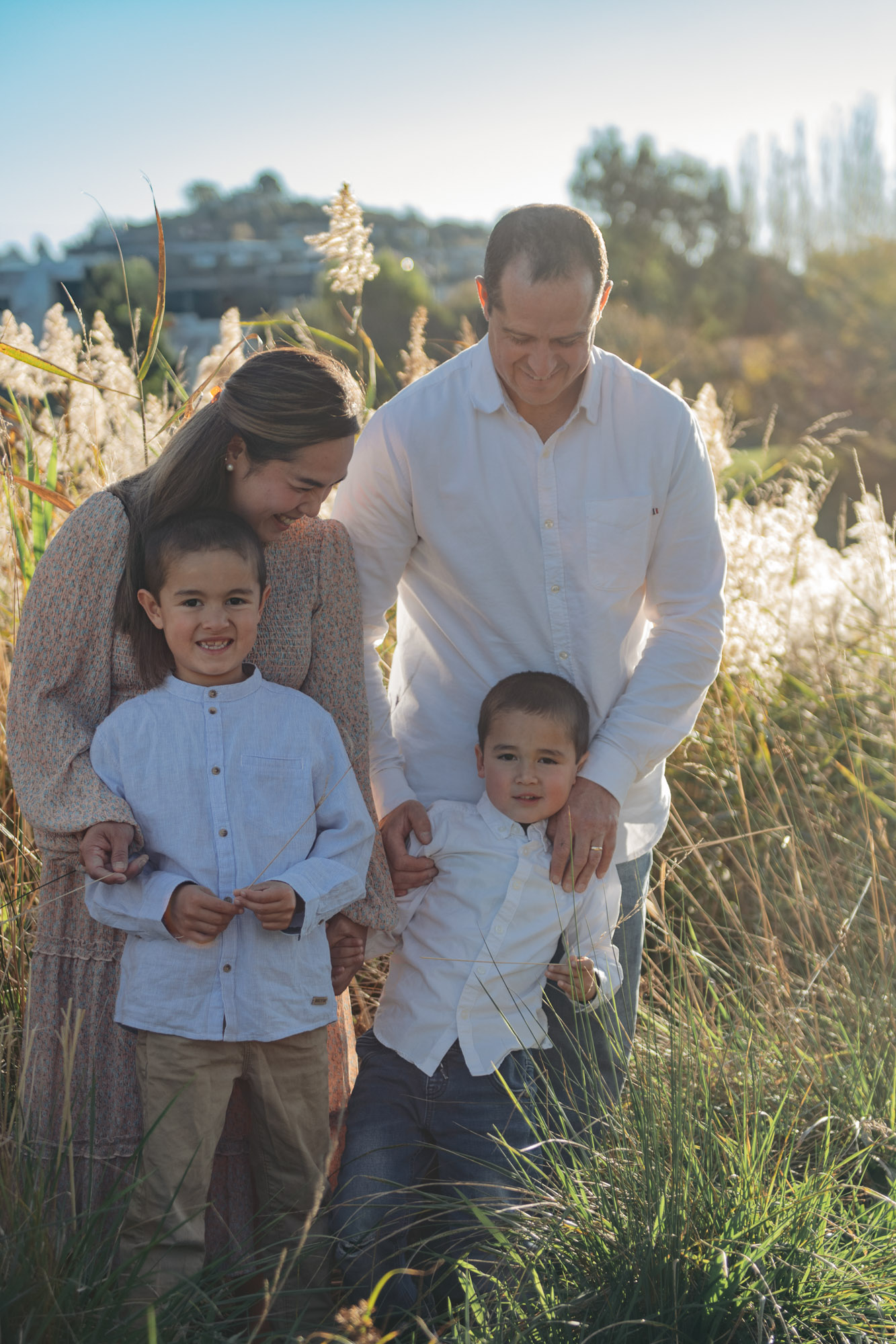 Relaxed family portraits by Milly, Launceston