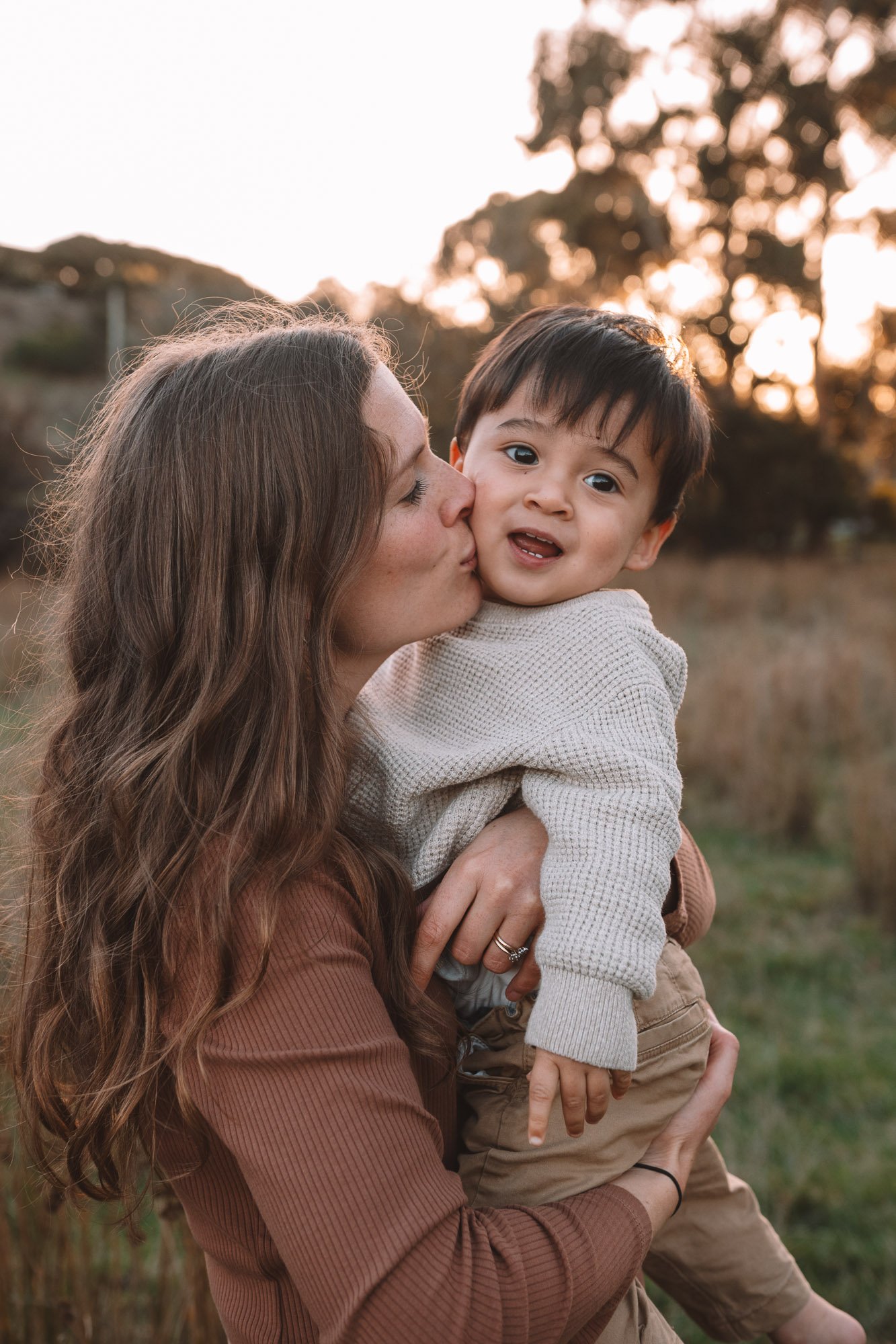 Relaxed family portraits by Milly, Launceston