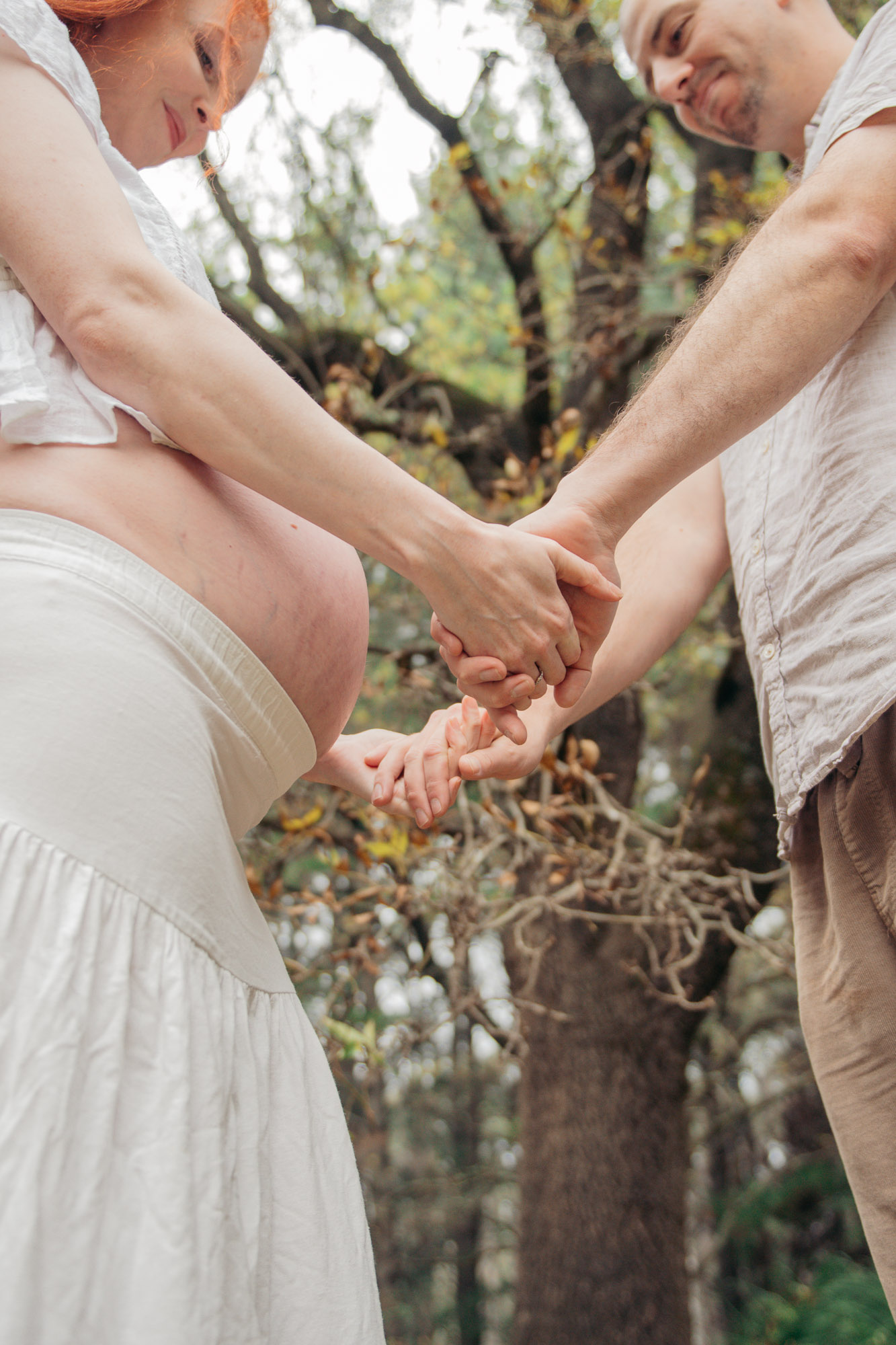 Maternity session in the Tasmanian landscape