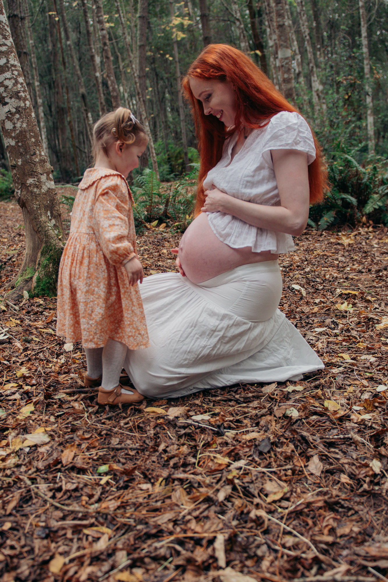 Maternity session in the Tasmanian landscape