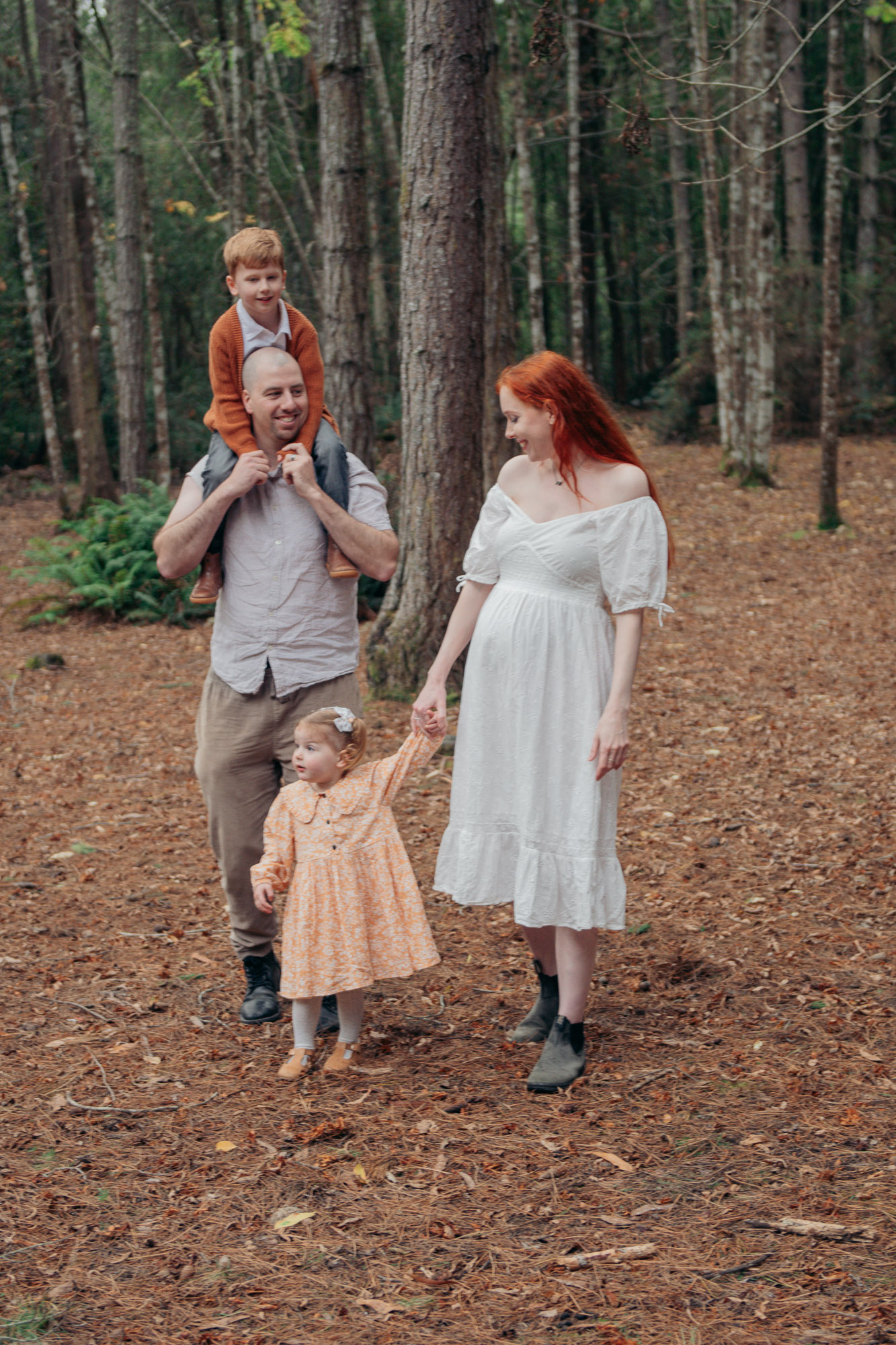 Maternity portraits by Camellia Rose Photography