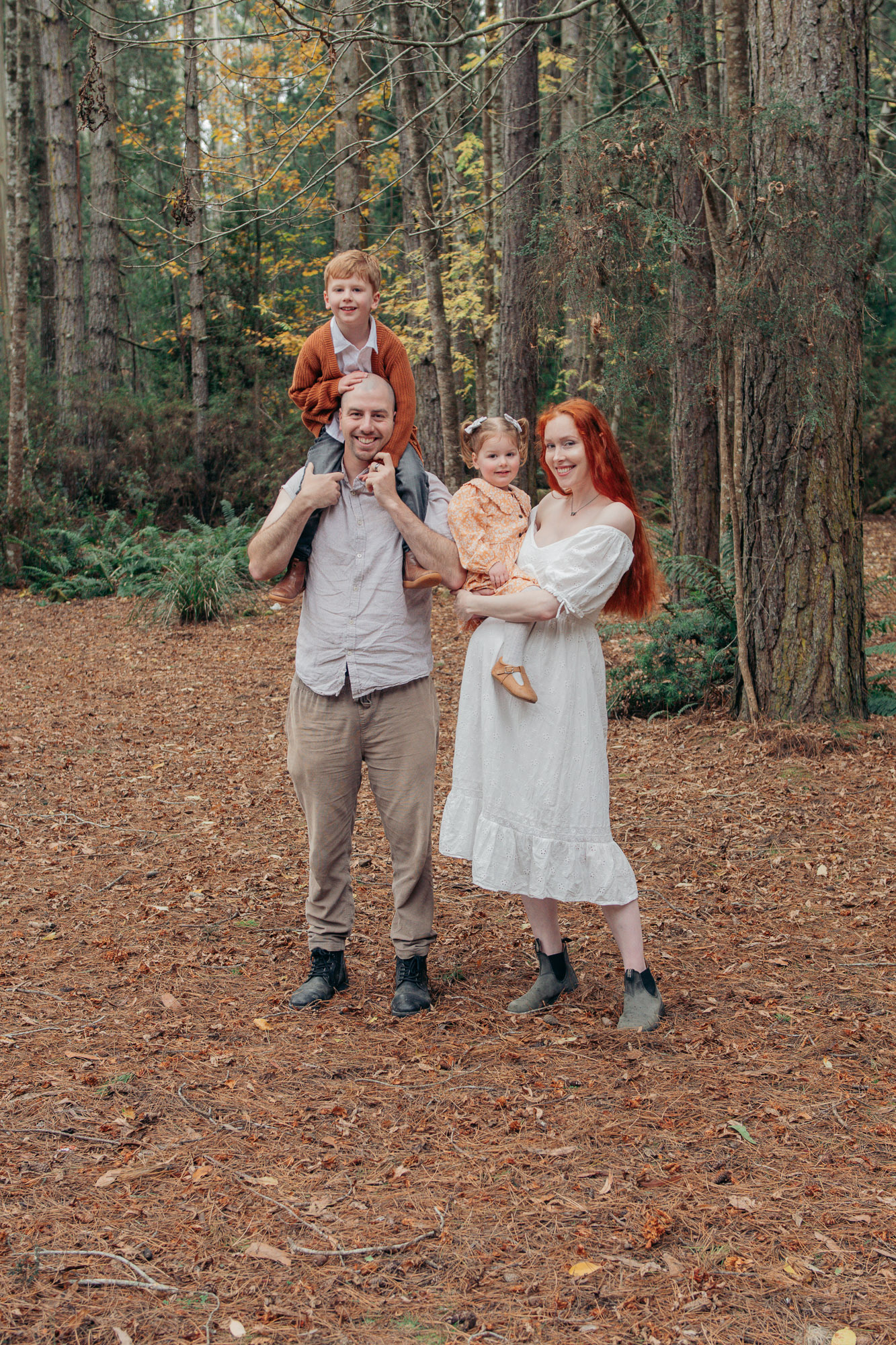 Maternity photography session in Launceston, Tasmania